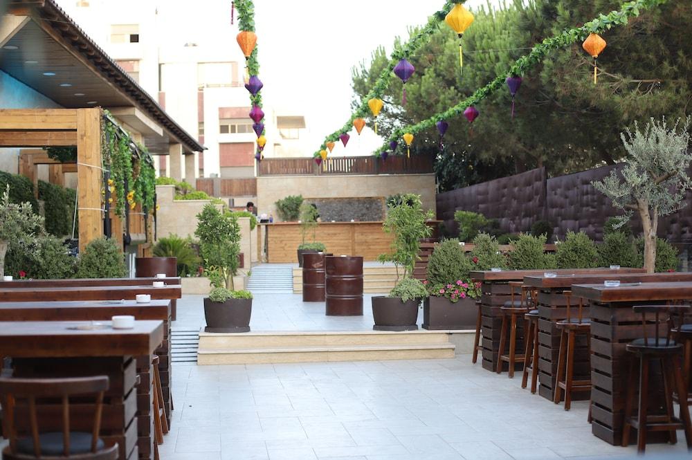 The Sanrock Hotel Амман Екстер'єр фото