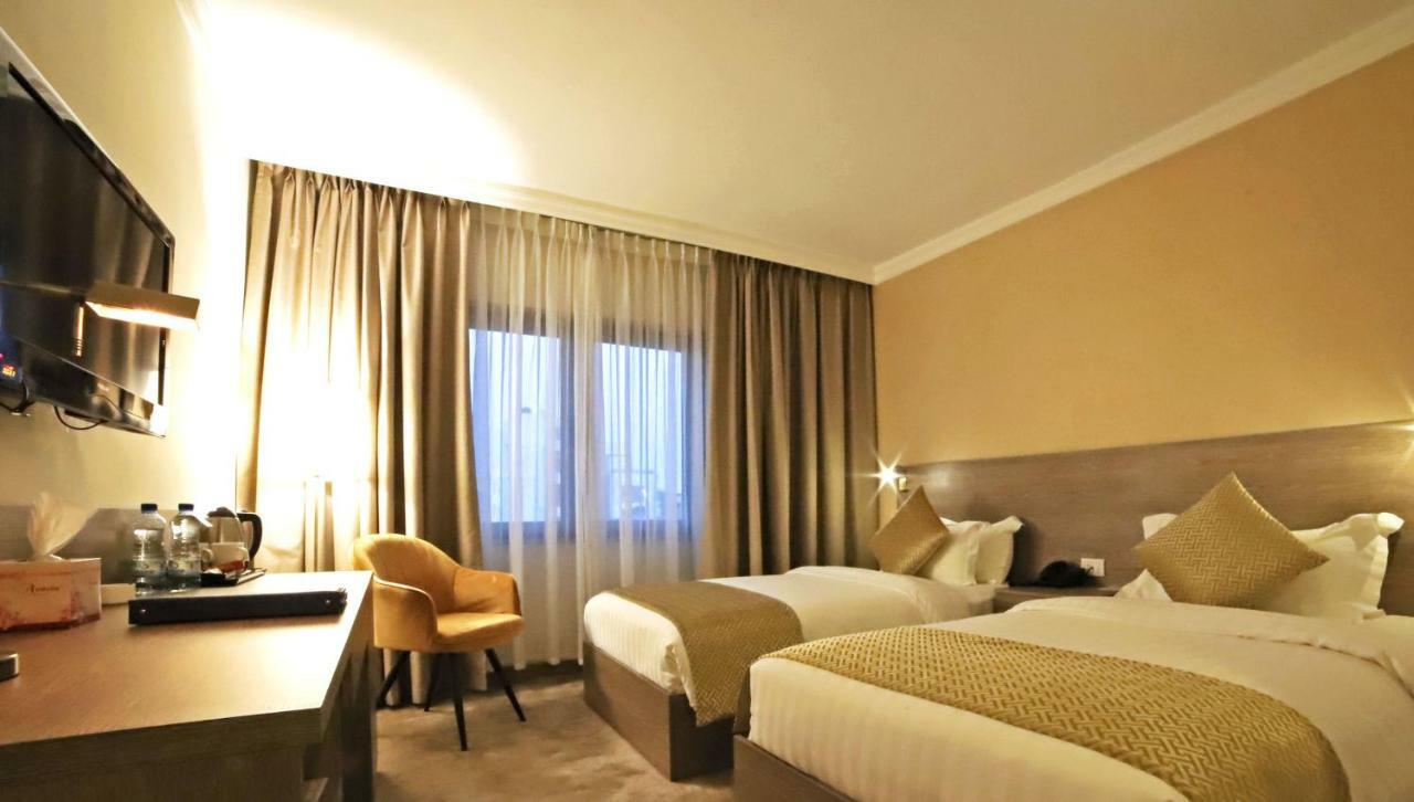 The Sanrock Hotel Амман Екстер'єр фото